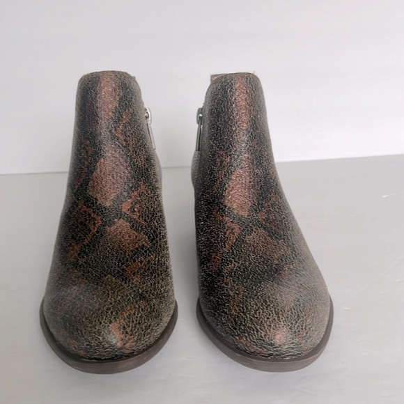 Lucky Brand Women's Basel Leather Snake Print Ankle Bootie Shoes Size 6.5M New - Picture 4 of 6